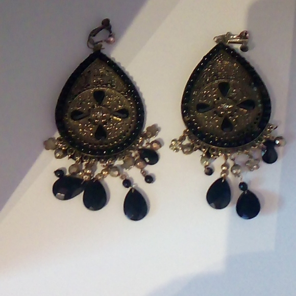 Black is back - Picture 2 of 4